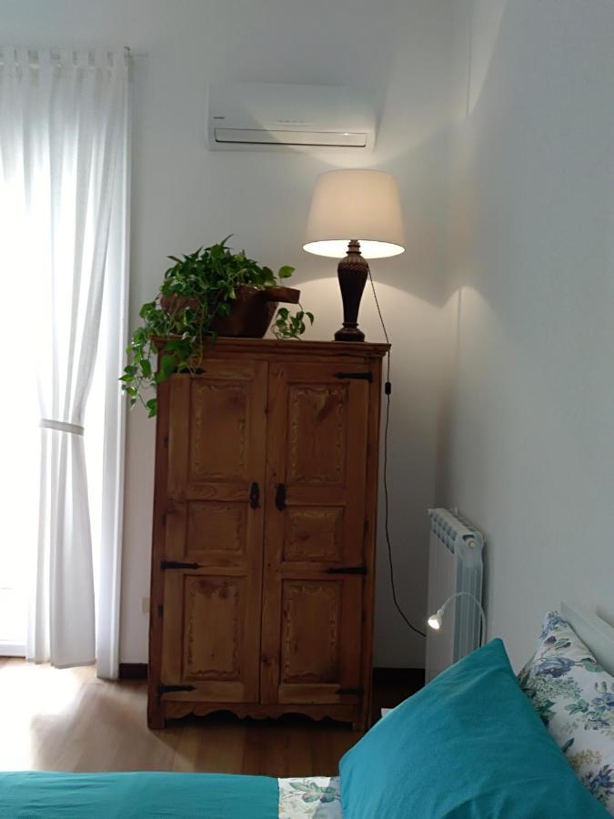 Villino Italia Hotel Наполи Екстериор снимка